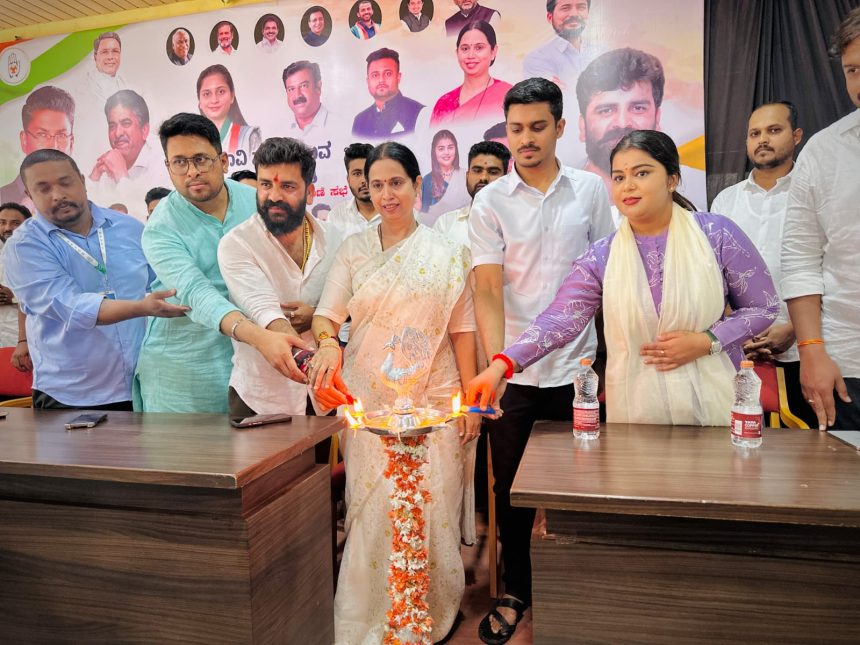 ಯುವಕರು ಬದ್ಧತೆ, ಜಾತ್ಯಾತೀತ ತತ್ವದ ಮೇಲೆ ಕೆಲಸ ಮಾಡಬೇಕು: ಸಚಿವೆ ಲಕ್ಷ್ಮೀ ಹೆಬ್ಬಾಳಕರ್