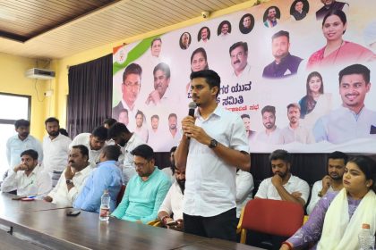 ಕಾಂಗ್ರೆಸ್‌ ಸಾಧನೆ ಜನರಿಗೆ ತಿಳಿಸಿ: ರಾಹುಲ್‌ ಜಾರಕಿಹೊಳಿ ಕರೆ