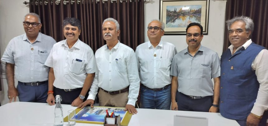 ವಾಣಿಜ್ಯೋದ್ಯಮ ಸಂಘದ ಅಧ್ಯಕ್ಷರಾಗಿ ಪ್ರಭಾಕರ ನಾಗರಮುನ್ನೋಳಿ ಆಯ್ಕೆ