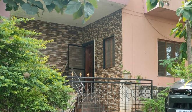 ಕಳ್ಳತನಕ್ಕೆ ವಿಫಲ ಯತ್ನ ; ದಿಟ್ಟತನ ಪ್ರದರ್ಶಿಸಿದ ಮಹಿಳೆ