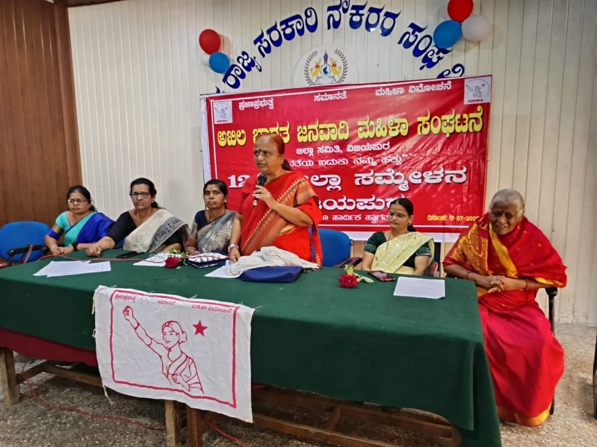ಬಿಜೆಪಿಗೆ ಹಿಂದು ಮುಸ್ಲಿಂ ಕೋಮುವಾದದ ಅಜೆಂಡಾ ಮುಂದುವರಿಸಿಕೊಂಡು ಹೋರಟಿದೆ: ಮೀನಾಕ್ಷಿ ಬ್ಯಾಳಿ