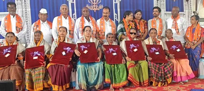 ಕೈಮಗ್ಗ ನೇಕಾರರ ಉತ್ಪನ್ನಗಳಿಗೆ ಶೋಚನಿಯ ಸ್ಥಿತಿ : ಡಾ.ಕೆವಿ ಪಾಟೀಲ