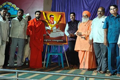 ಮಾಯೆಯ ಬೆನ್ನುಹತ್ತಿದರೆ ಬದುಕು ನರಕ: ಡಾ.ಕೊಕ್ಕನವರ