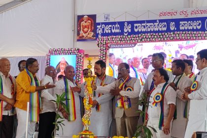 ಜೈನ ಧರ್ಮ ಸಮಾಜಕ್ಕೆ ನೀಡಿದ ಕೊಡುಗೆ ಅಪಾರ:ಸಚಿವ ಜಾರಕಿಹೊಳಿ