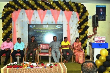 ವಿದ್ಯಾರ್ಥಿಗಳು ವಿದ್ಯಾರ್ಜನೆಗೆ ಮಹತ್ವ ನೀಡಬೇಕು: ಪ್ರೊ.ಬಿ.ಎ.ಪಾಟೀಲ