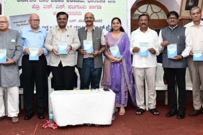 ಯುವ ಜನತೆ ಸಾಹಿತ್ಯದಲ್ಲಿ ತೊಡಗಿಕೊಳ್ಳುವದರಿಂದ ಸೃಜನಶೀಲತೆ:  ಡಾ.ಬಸು ಬೇವಿನಗಿಡದ