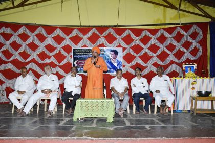 ಪತ್ರಕರ್ತ ತುಳಜಣ್ಣವರ ಕೊಡುಗೆ ಶ್ಲಾಘನೀಯ : ಮುರುಘೇಂದ್ರ ಶ್ರೀ