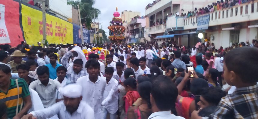 ವಿಜೃಂಭಣೆಯಿಂದ ಜರುಗಿದ ಶ್ರೀ ಸಂಗಮೇಶ್ವರ ರಥೋತ್ಸವ