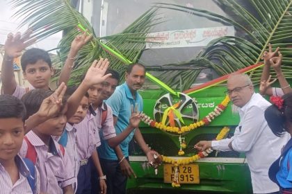 ಸಾರವಾಡ ಗ್ರಾಮಕ್ಕೆ ನೂತನ ಬಸ್‌ ಸಂಚಾರ: ಗ್ರಾಮಸ್ಥರು ಭವ್ಯ ಸ್ವಾಗತ