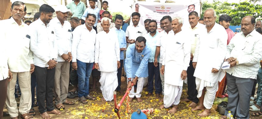 ೧೫ ಕೋಟಿ ಅನುದಾನದಲ್ಲಿ ವಿವಿಧ ರಸ್ತೆ ಅಭಿವೃದ್ಧಿ ಕಾಮಗಾರಿಗೆ ಭೂಮಿ ಪೂಜೆ ನೆರವೇರಿಸಿದ : ಶಾಸಕ ಕಾಶಪ್ಪನವರ