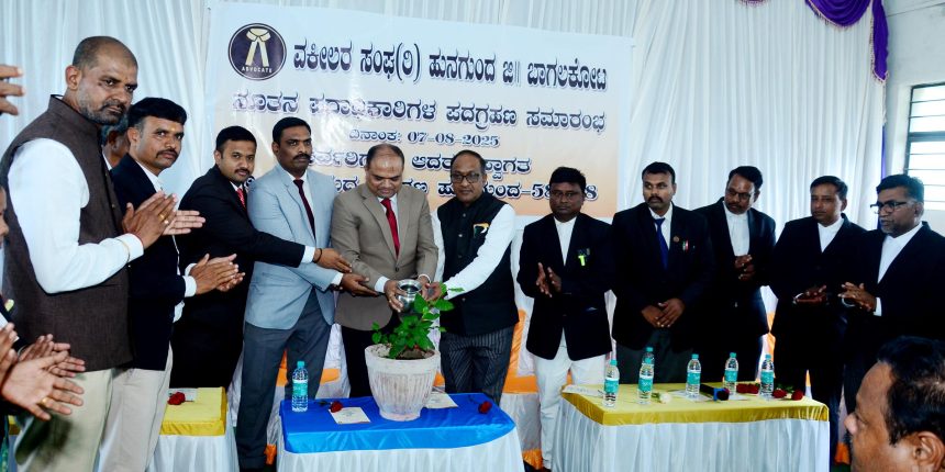 ವಕೀಲರ ಕಲಿಕೆಗೆ ಇ-ಗ್ರಂಥಾಲಯ ಅತ್ಯವಶ್ಯ : ನ್ಯಾ. ಹನಮಂತರಾವ್ ಕುಲಕರ್ಣಿ