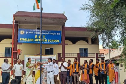 ಗುರು ತಿಪ್ಪೇರುದ್ರ ಕಾಲೇಜಿನಲ್ಲಿ ಸಂಭ್ರಮದ 79ನೇಸ್ವಾತಂತ್ರ್ಯೋತ್ಸವ ಆಚರಣೆ