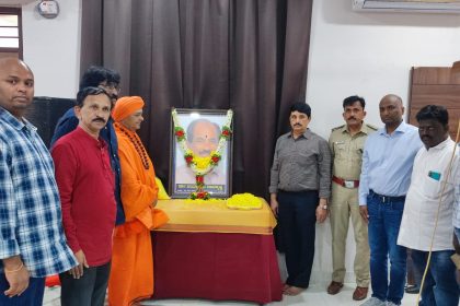 ಶಿಕ್ಷಣ ಸೇವೆಯಲ್ಲಿ ರಾಧಾಕೃಷ್ಣರ ಸೇವೆ ಶ್ಲಾಘನೀಯ