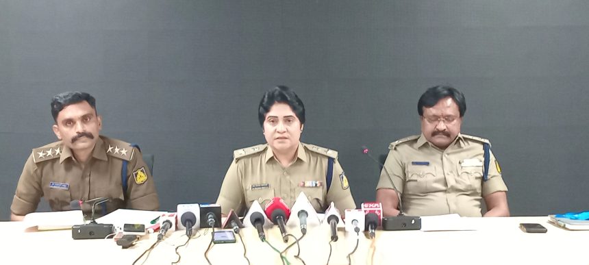 ಎಟಿಎಂ ಹಣ ದೋಚಲು ಯತ್ನ; ಇಬ್ಬರ ಬಂಧನ: ಎಸ್‌ಪಿ ಡಾ||ಶೋಭಾರಾಣಿ
