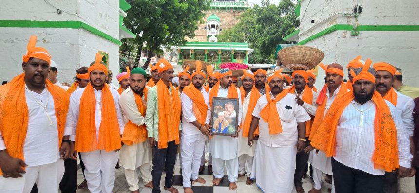 ಶಾಸಕ ಭರತ್ ರೆಡ್ಡಿಗಾಗಿ ಅಭಿಮಾನಿಗಳಿಂದ ಅಜ್ಮಿರ್ ದರ್ಗಾದಲ್ಲಿ ವಿಶೇಷ ಪ್ರಾರ್ಥನೆ