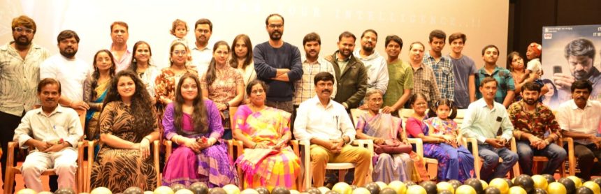 ದರ್ಶನ್ ಗೆ ಊಟವಿತ್ತ ರತ್ನ ಶ್ರೀಧರ್ ಚಿತ್ರ ಹಿಕೋರ ಟ್ರೇಲರ್ ಅನಾವರಣ               