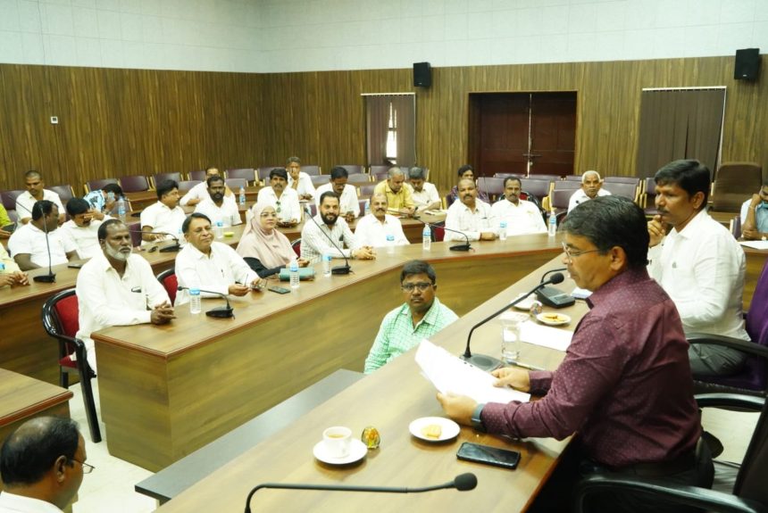 ಡಿ.ದೇವರಾಜು ಅರಸುರವರ ಜನ್ಮ ದಿನಾಚರಣೆ ಅರ್ಥಪೂರ್ಣವಾಗಿ ಆಚರಿಸಲು ಪೂರ್ವಭಾವಿ ಸಭೆಯಲ್ಲಿ ನಿರ್ಧಾರ