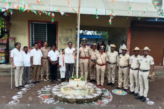 ನೇನೇಸರಗಿ ಬಸ್ ನಿಲ್ದಾಣದಲ್ಲಿ 79 ನೇ ಸ್ವಾತಂತ್ರೋತ್ಸವ ಸಡಗರ