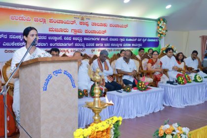 ಗ್ರಾಮಗಳು ಅಭಿವೃದ್ಧಿಯಾದರೆ ದೇಶ ಅಭಿವೃದ್ಧಿಯಾದಂತೆ: ಸಚಿವೆ ಲಕ್ಷ್ಮೀ ಹೆಬ್ಬಾಳಕರ್