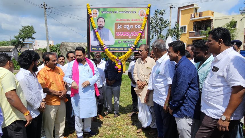 ಉದ್ಯಾನವನಗಳು ಪ್ರಕೃತಿ, ಆರೋಗ್ಯ, ಮನರಂಜನೆ ಹಾಗೂ ಸಾಮಾಜಿಕ ಒಗ್ಗಟ್ಟಿಗೆ ಸಹಾಯಕ: ಶಾಸಕ ಸವದಿ