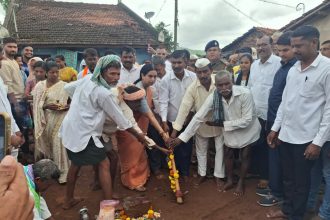 ಸೋಮನಟ್ಟಿ ಶಾಲಾ ಕೊಠಡಿ ನಿರ್ಮಾಣಕ್ಕೆ ಸಚಿವೆ ಭೂಮಿ ಪೂಜೆ