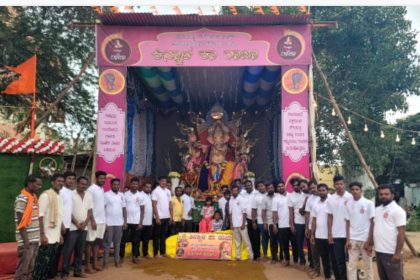 ಸಂಗೊಳ್ಳಿ ರಾಯಣ್ಣ ಗೆಳೆಯರ ಬಳಗದಿಂದ ಕಿನ್ನಾಳ ಕಾ ರಾಜಾ: ಗಣೇಶೋತ್ಸವ ಸಂಭ್ರಮದ ಆಚರಣೆ 