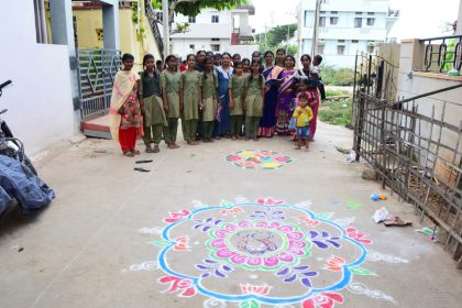 ಸಂಗೊಳ್ಳಿ ರಾಯಣ್ಣ ಗೆಳೆಯರ ಬಳಗದಿಂದ  ಗೌರಿ ಗಣೇಶ ಹಬ್ಬದ ಪ್ರಯುಕ್ತ  ರಂಗೋಲಿ ಸ್ಪರ್ಧೆ