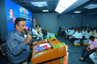 ಮನುಸ್ಮೃತಿಯ ಘರ್ ವಾಪ್ಸಿಯನ್ನು ಸಂವಿಧಾನ ತಡೆದು ನಿಲ್ಲಿಸಿದೆ: ಕೆ.ವಿ.ಪ್ರಭಾಕರ್