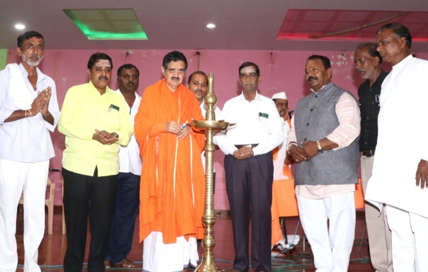 ಸಂಯಮದಲ್ಲಿದೆ ಬದುಕಿನ ಶ್ರೇಯಸ್ಸು: ಹಾರಕೂಡದ ಡಾ. ಚನ್ನವೀರ ಶಿವಾಚಾರ್ಯ