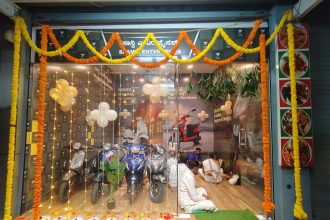 ಬಳ್ಳಾರಿಯಲ್ಲಿ  ಅತ್ಯಾಧುನಿಕ ಇವಿಗಳ ಪ್ಯೂರ್‌(PURE) ಶೋರೂಮ್ ಉದ್ಘಾಟನೆ
