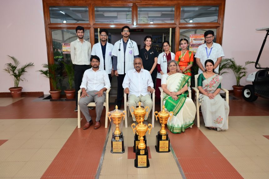 ನಿಜಲಿಂಗಪ್ಪ ಮೆಡಿಕಲ್ ಕಾಲೇಜಿನ ವಿದ್ಯಾರ್ಥಿಗಳ ಕ್ರೀಡಾ ಸಾಧನೆ