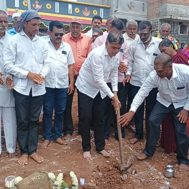ಮೋಹರೆ ಪಿಕೆಪಿಎಸ್ ನೂತನ ಕಟ್ಟಡ ಕಾಮಗಾರಿಗೆ ಭೂಮಿಪೂಜೆ