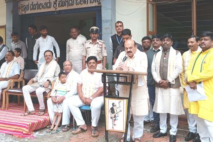 ಕನಕದಾಸ ಶಿಕ್ಷಣ ಸಂಸ್ಥೆಯಲ್ಲಿ ಬೊಮ್ಮಾಯಿ ಧ್ವಜಾರೋಹಣ