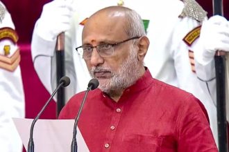 ದೇಶದ 15ನೇ ಉಪರಾಷ್ಟ್ರಪತಿಯಾಗಿ ಪ್ರಮಾಣ ವಚನ ಸ್ವೀಕರಿಸಿದ ಚಂದ್ರಾಪುರಂ ಪೊನ್ನುಸ್ವಾಮಿ ರಾಧಾಕೃಷ್ಣನ್