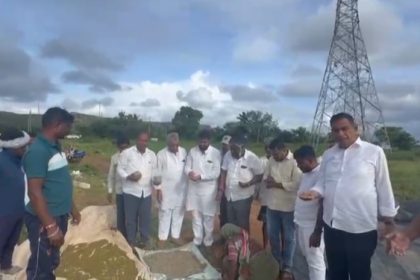 ಬೆಳೆ ನಾಶವಾದ ರೈತರ ಜಮೀನುಗಳಿಗೆ ಬಿಜೆಪಿ ನಿಯೋಗ ಭೇಟಿ