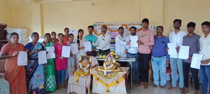 ಸುಜ್ಞಾನ ನಿಧಿ ಶಿಷ್ಯವೇತನ ಮಂಜೂರಾತಿ ಪತ್ರ ವಿತರಣೆ
