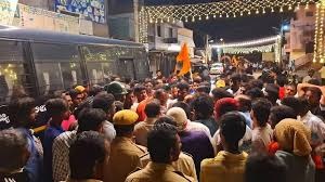 ಮದ್ದೂರು ಮಸೀದಿ ಅಕ್ರಮ? ಮಸೀದಿಯಲ್ಲಿ ದೇಶದ್ರೋಹ ಚಟುವಟಿಕೆ: ಸ್ಥಳೀಯರ ಆರೋಪ