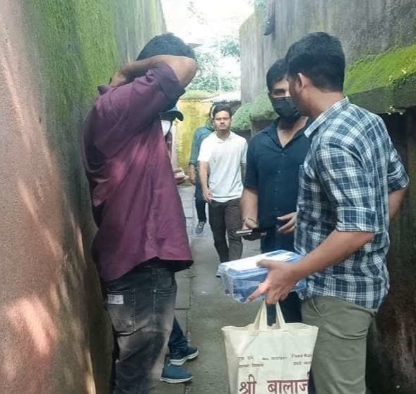 ಇಬ್ಬರು ಐಎಸ್​ಐಎಸ್​ ಉಗ್ರರ ರಾಂಚಿಯ ಲಾಡ್ಜ್​ನಲ್ಲಿ ಬಂಧನ