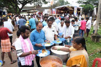 ಶ್ರೀ ಗಜಾನನೋತ್ಸವ ಟ್ರಸ್ಟ್ ಕಮೀಟಿ ವತಿಯಿಂದ  ಗಣೇಶನ ಪ್ರತಿಷ್ಠಾಪನೆ