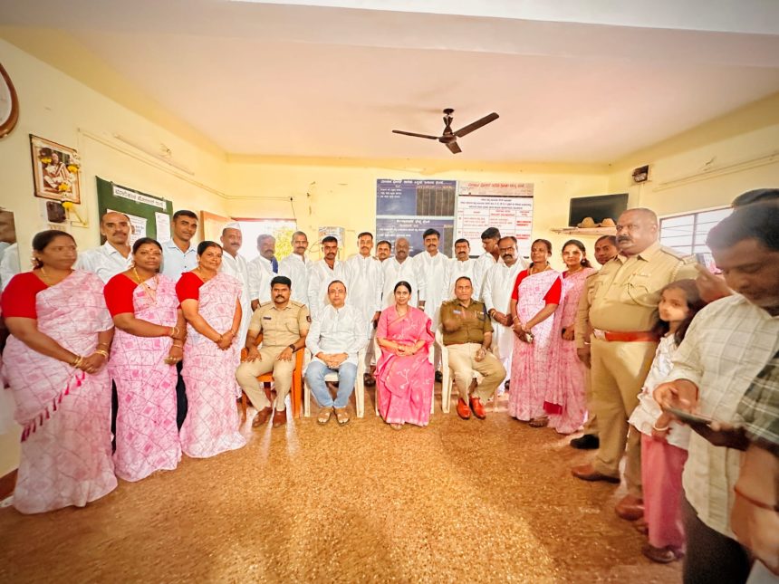 ಹೆಬ್ಬಾಳಕರ್ ಮಾರಿಹಾಳ ಪೋಲಿಸ್ ಠಾಣೆಯಲ್ಲಿ ವಿಘ್ನ ವಿನಾಶಕ ಗಣಪತಿಯ ಪೂಜೆಯಲ್ಲಿ