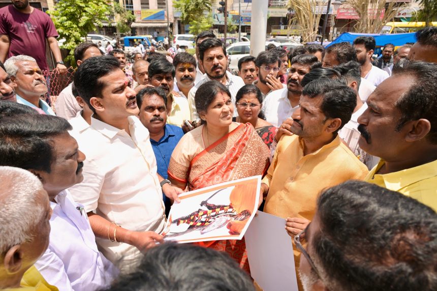 ಸಂಗೊಳ್ಳಿ ರಾಯಣ್ಣರ ಪುತ್ಥಳಿ ಮರು ನಿರ್ಮಿಸಿ, ಸ್ಥಾಪಿಸಲು ಕ್ರಮ: ಶಾಸಕ ನಾರಾ ಭರತ್ ರೆಡ್ಡಿ