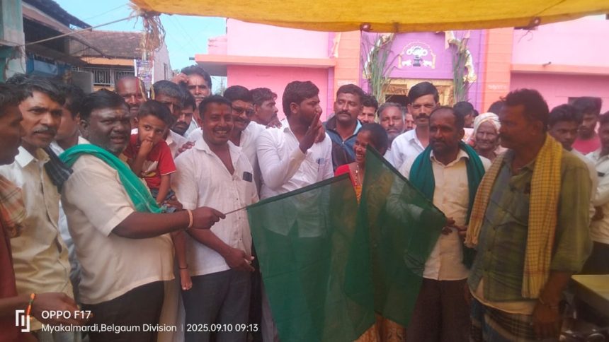 ಯಶಸ್ವಿಯಾಗಿ ಪ್ರಾರಂಭವಾದ ಮೇಕಲಮರಡಿ ವಾರದ  ಸಂತೆ