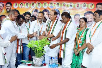 ಪಕ್ಷ ಸಂಘಟನೆಗೆ ಪ್ರತಿಯೊಬ್ಬರು ಶ್ರಮಿಸಿ: ಮಾಜಿ ಸಚಿವ ವಿನಯ್ ಕುಮಾರ್ ಸೊರಕೆ ಹೇಳಿಕೆ