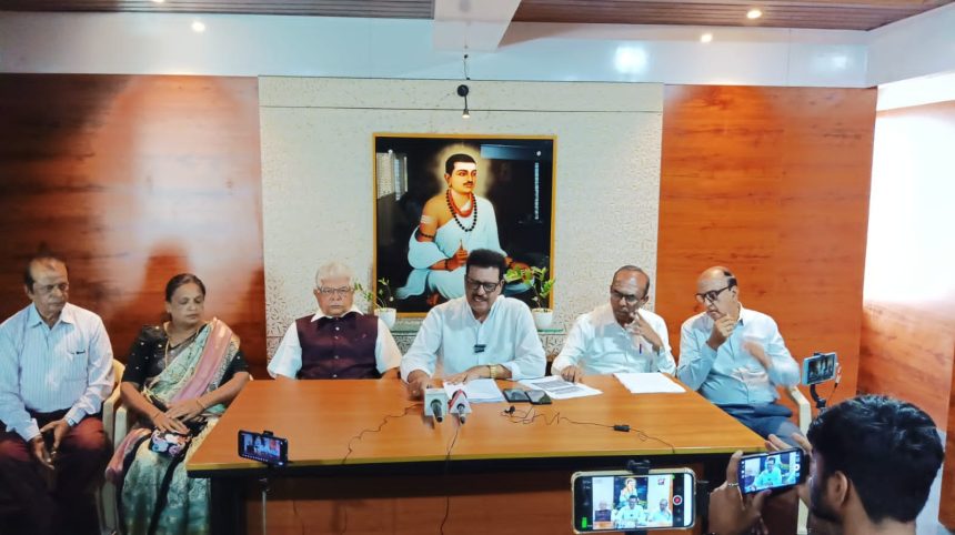 ಧರ್ಮದ ಕಾಲಂ 8ರಲ್ಲಿ ಕ್ರಮಾಂಕ 11(ಇತರೆ) ರಲ್ಲಿ ಲಿಂಗಾಯತ ಎಂದು ಬೆರೆಸಬೇಕು-ಬಸವರಾಜ ರೊಟ್ಟಿ