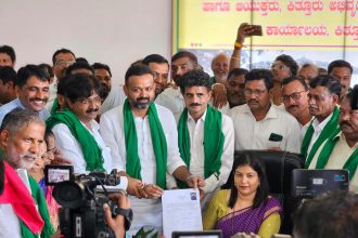 ಮಲಪ್ರಭಾ ಶುಗರ ಚುನಾವಣೆ: ವಿಧಾನ ಪರಿಷತ್ ಸದಸ್ಯ ಚನ್ನರಾಜ ಹಟ್ಟಿಹೊಳಿ ನಾಮಪತ್ರ ಸಲ್ಲಿಕೆ