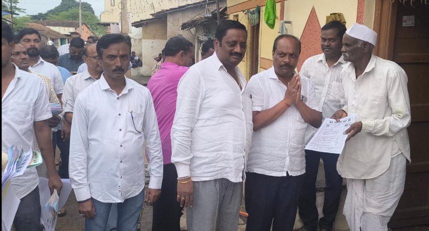 ಸ್ವಾಭಿಮಾನಿ ಪೆನಲ್ ಗೆ ನಿಮ್ಮ ಮತ ನೀಡಿ: ಮಹಾವೀರ ನೀಲಜಗಿ ಸ್ವಾಭಿಮಾನಿ ಪೆನಲ್ ಗೆ ನಿಮ್ಮ ಮತ ನೀಡಿ: ಮಹಾವೀರ ನೀಲಜಗಿ