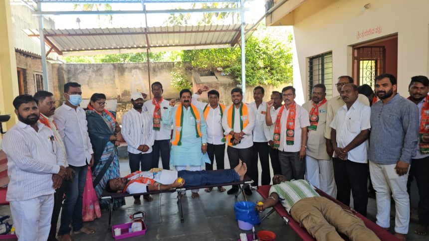 ಅಭಿವೃದ್ಧಿಪರ ಪ್ರಧಾನಿಯಿಂದ ದೇಶ ಪ್ರಗತಿಯತ್ತ ಸಾಗಿದೆ: ಶಾಸಕ ಐಹೊಳೆ ಅಭಿವೃದ್ಧಿಪರ ಪ್ರಧಾನಿಯಿಂದ ದೇಶ ಪ್ರಗತಿಯತ್ತ ಸಾಗಿದೆ: ಶಾಸಕ ಐಹೊಳೆ