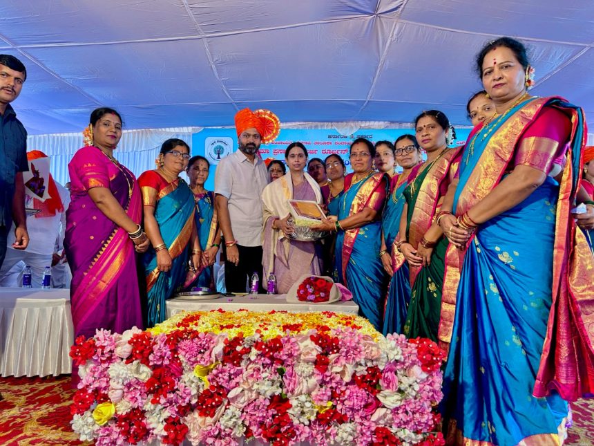 ಅಭಿವೃದ್ದಿ ವಿಷಯದಲ್ಲಿ ರಾಜಿ ಮಾಡಿಕೊಳ್ಳುವುದಿಲ್ಲ : ಸಚಿವೆ ಲಕ್ಷ್ಮೀ ಹೆಬ್ಬಾಳಕರ್ ಅಭಿವೃದ್ದಿ ವಿಷಯದಲ್ಲಿ ರಾಜಿ ಮಾಡಿಕೊಳ್ಳುವುದಿಲ್ಲ : ಸಚಿವೆ ಲಕ್ಷ್ಮೀ ಹೆಬ್ಬಾಳಕರ್