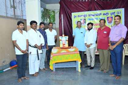 ಶಿಕ್ಷಕರಿಗೆ, ಪೋಷಕರಿಗೆ ಗೌರವ ನೀಡಿ: ಕಲ್ಲುಕಂಬ ಶಿವೇಶ್ವರಗೌಡ