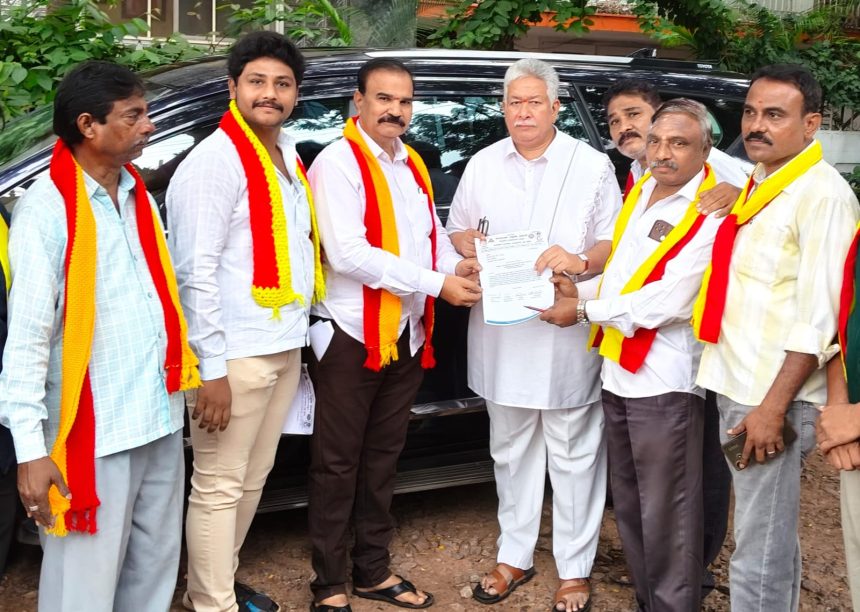 ಹೊಸಪೇಟೆಯಲ್ಲಿ ರಸ್ತೆ ಅಪಘಾತಕ್ಕೆ ಸಾರ್ವಜನಿಕರ ಆಕ್ರೋಶ: ತಡೆಗೋಡೆ ನಿರ್ಮಾಣಕ್ಕೆ ಆಗ್ರಹ
